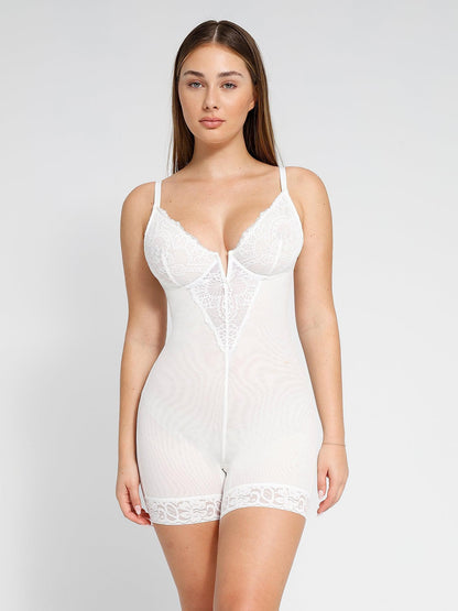 Elena | Shapewear Body med Blonder eller Imitert Skinnskjørt